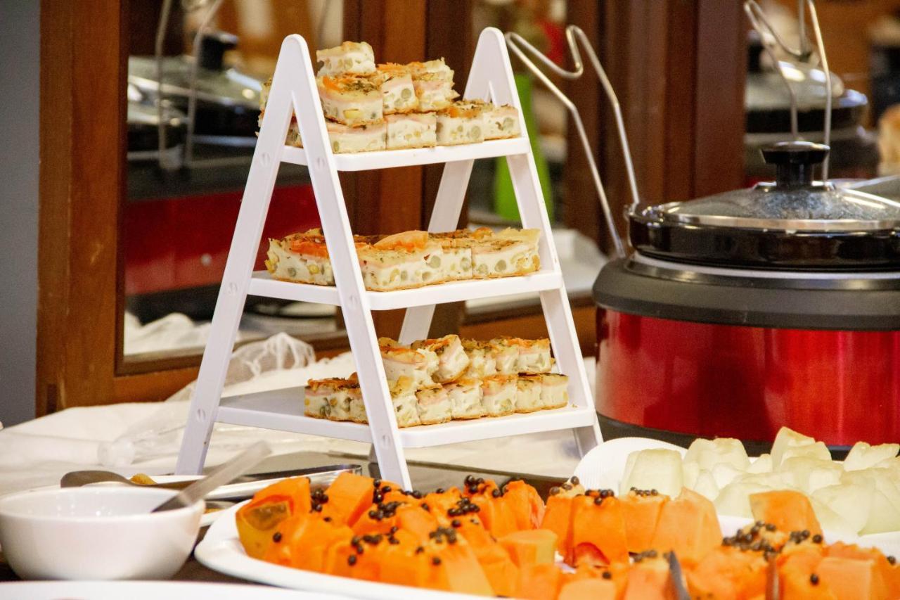 Hotel Domhof Блуменау Екстериор снимка