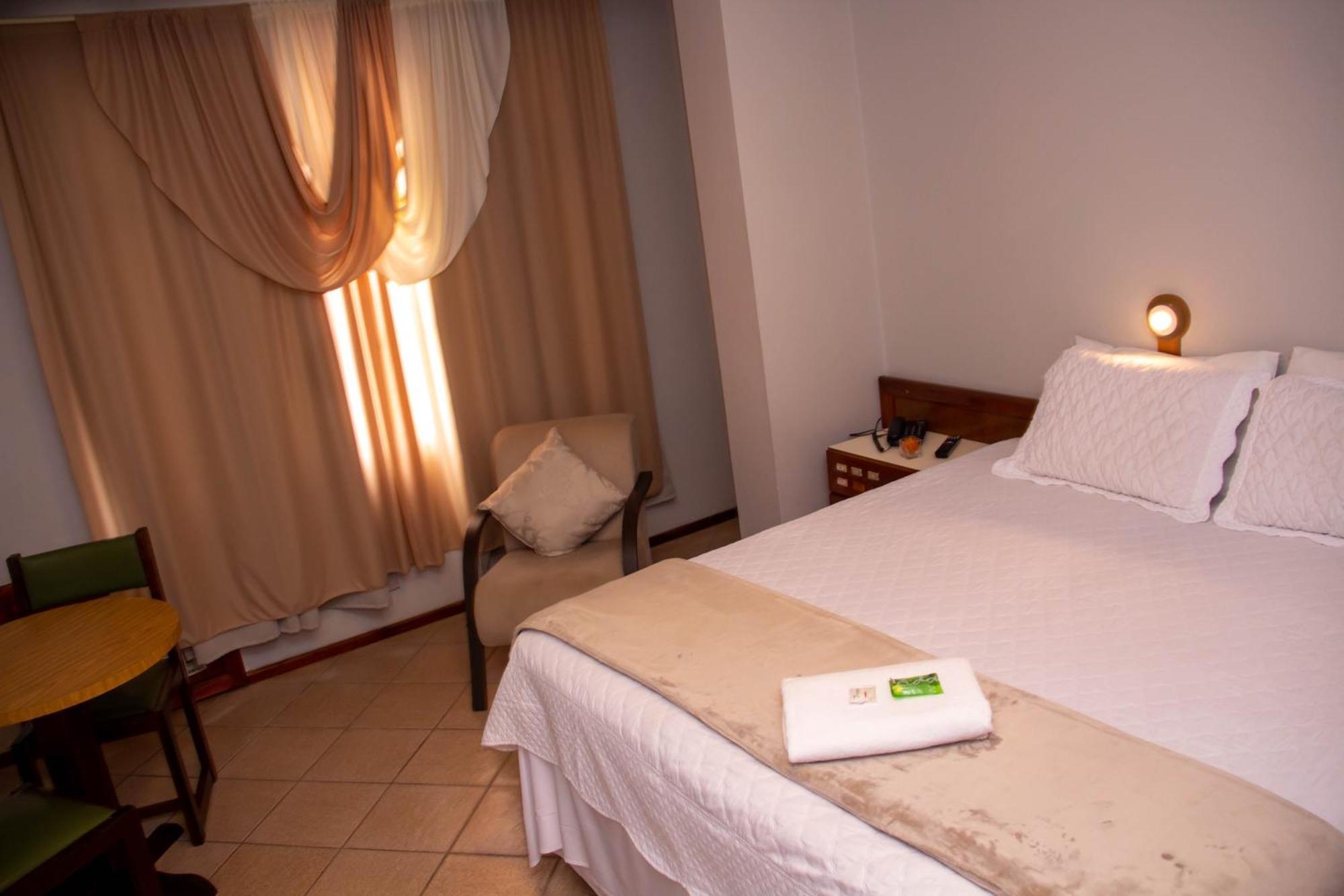 Hotel Domhof Блуменау Екстериор снимка
