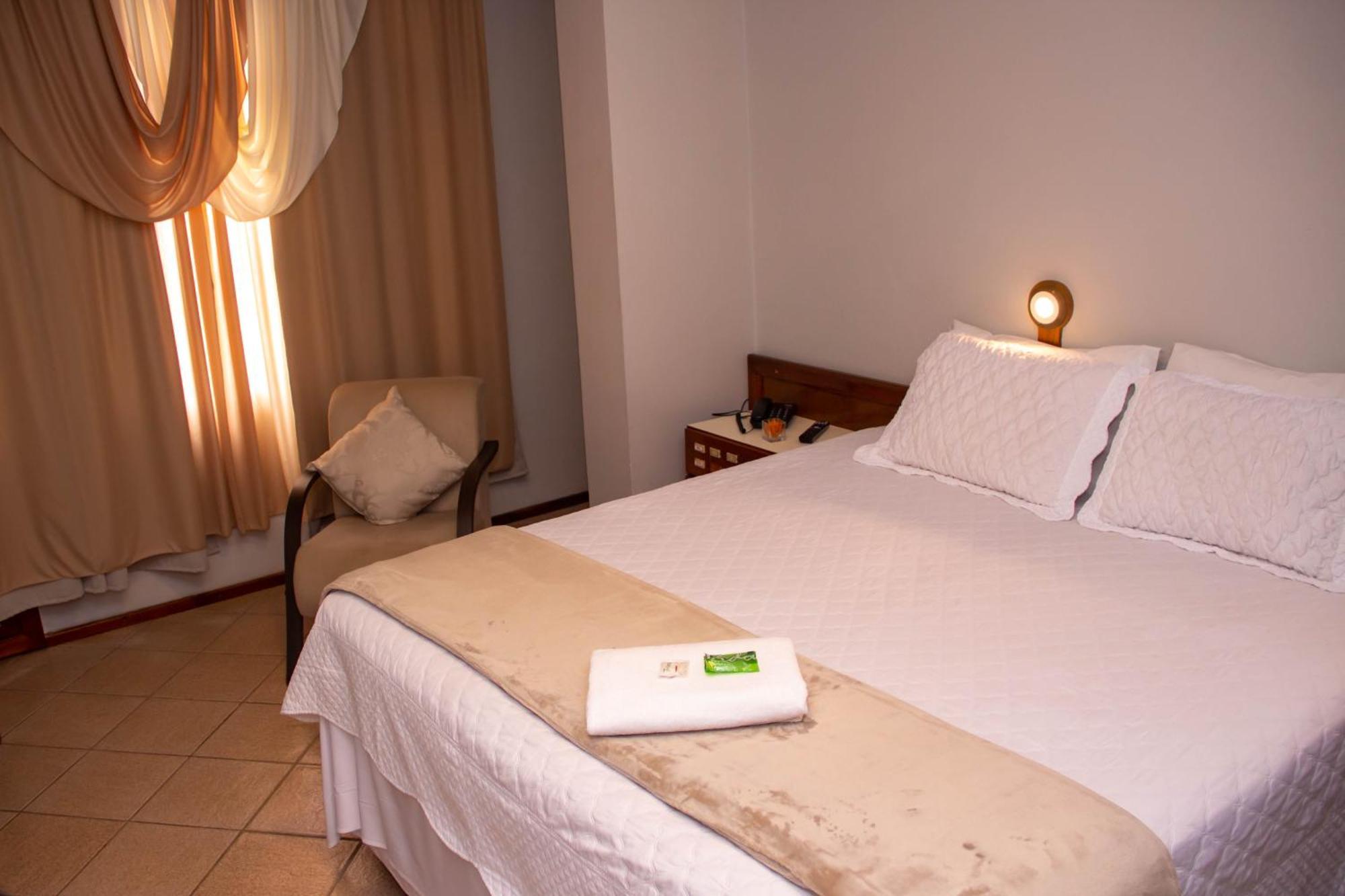 Hotel Domhof Блуменау Екстериор снимка
